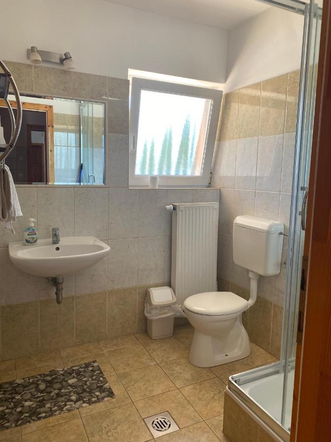 Abigel Apartmanhaz Balatonfüred Eksteriør billede
