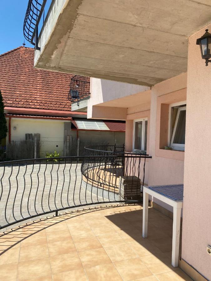 Abigel Apartmanhaz Balatonfüred Eksteriør billede