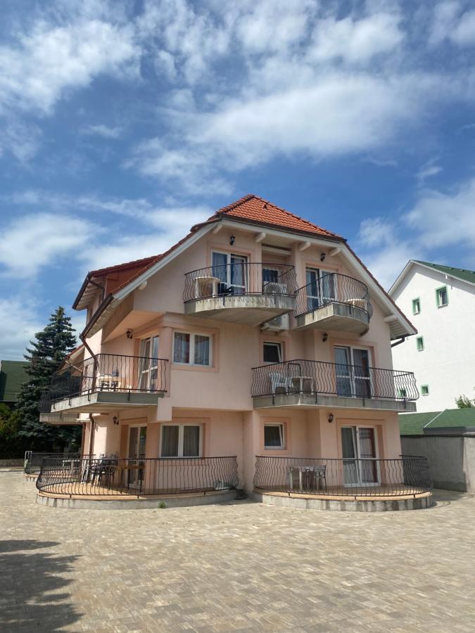 Abigel Apartmanhaz Balatonfüred Eksteriør billede